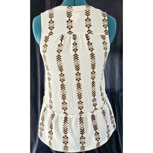Sterling & Stitch Womens Western Geometric White Brown Ruffle Tank Top Sz Small - Picture 3 of 6